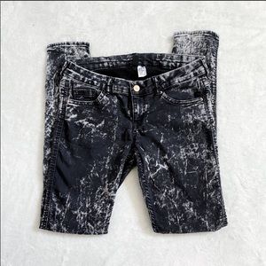 H&M divided black & grey acid wash skinny jeans